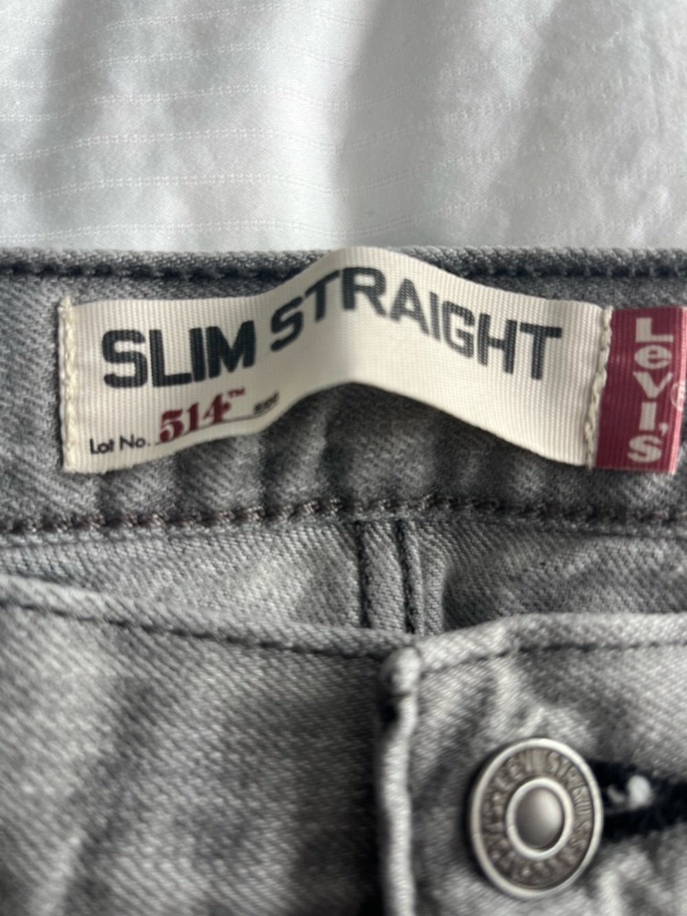 Levi's 514 Straight Men's Jeans - Light Gray Wash - Picture 3 of 6